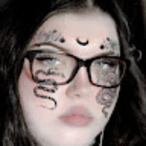 Meet your Posher, Maddie